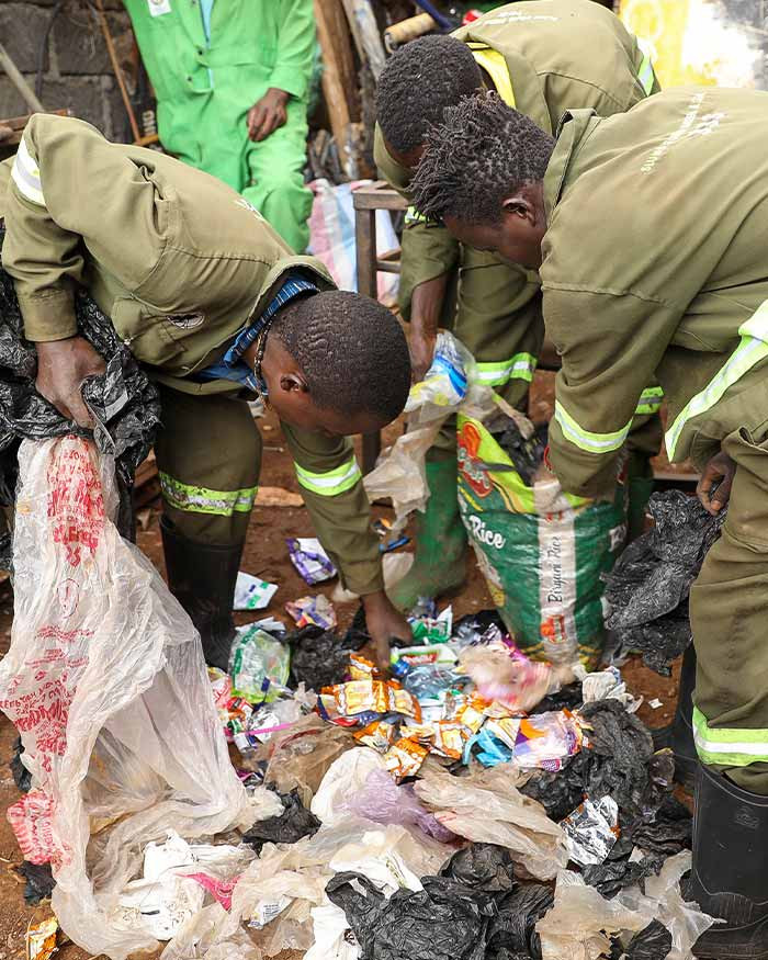 Søppelhenting- og sortering i Afrikas største slum